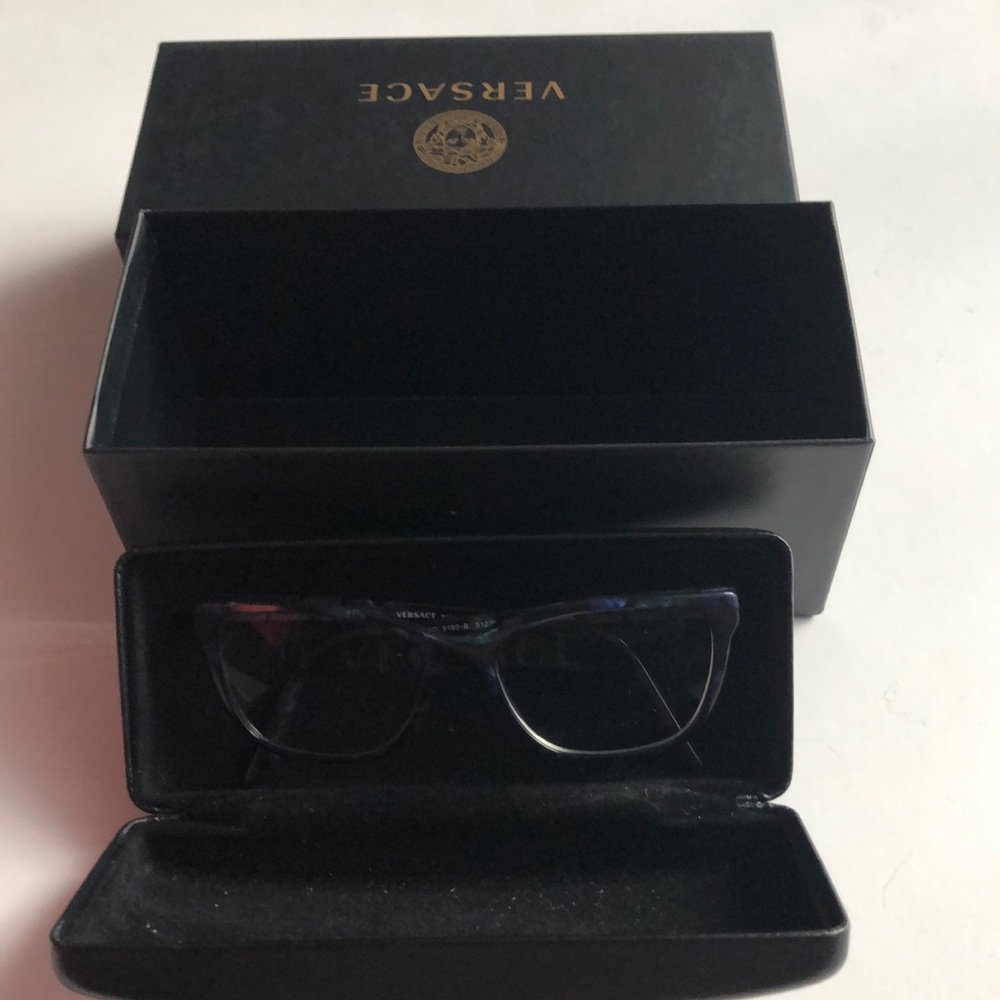 Versace Frames Only.. - image 2